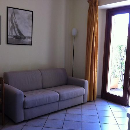 Residenza Turistico Alberghiera Corallo Кастільйоне-делла-Пеская Екстер'єр фото
