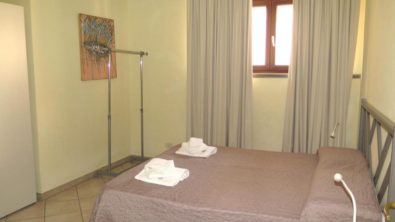 Residenza Turistico Alberghiera Corallo Кастільйоне-делла-Пеская Екстер'єр фото